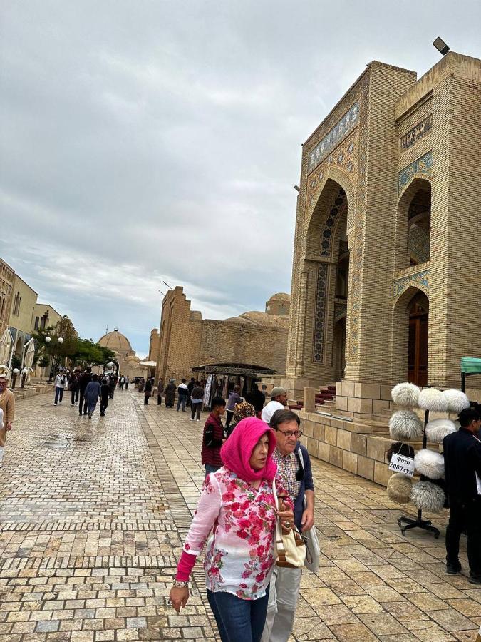 ホテル Shahristan Plaza ブハラ エクステリア 写真