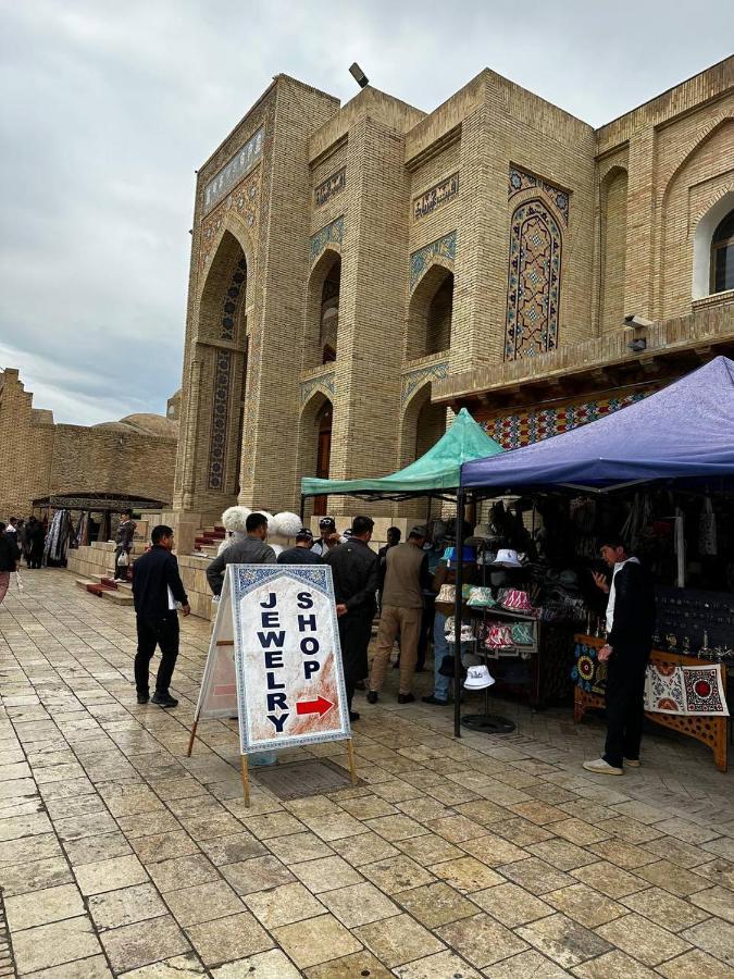 ホテル Shahristan Plaza ブハラ エクステリア 写真